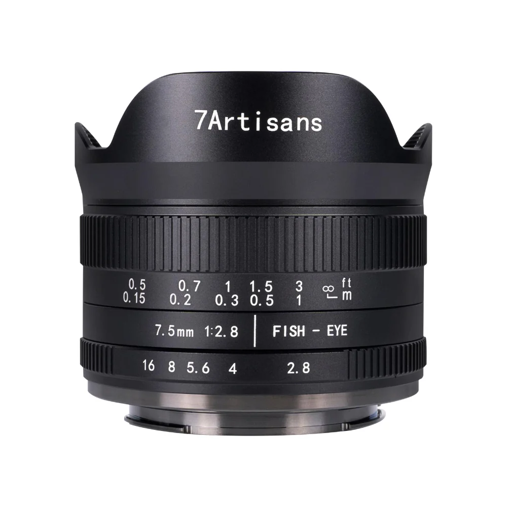 7Artisans 7.5mm f/2.8 II fisheye lens front view with distance and aperture scales